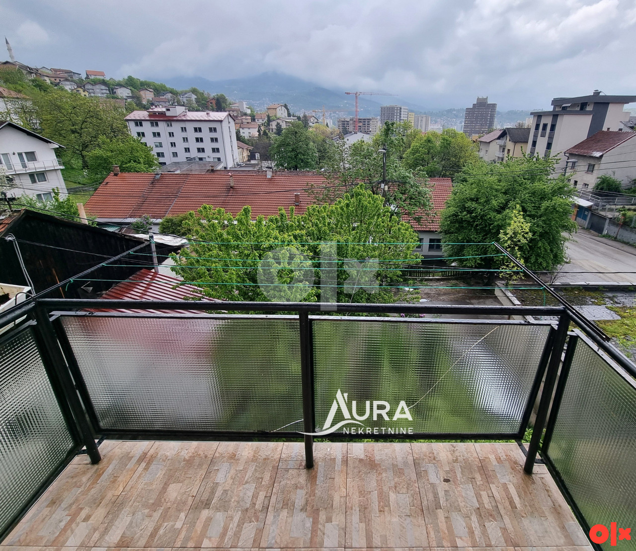 AURA/ Renoviran i namješten stan / Pofalići 10