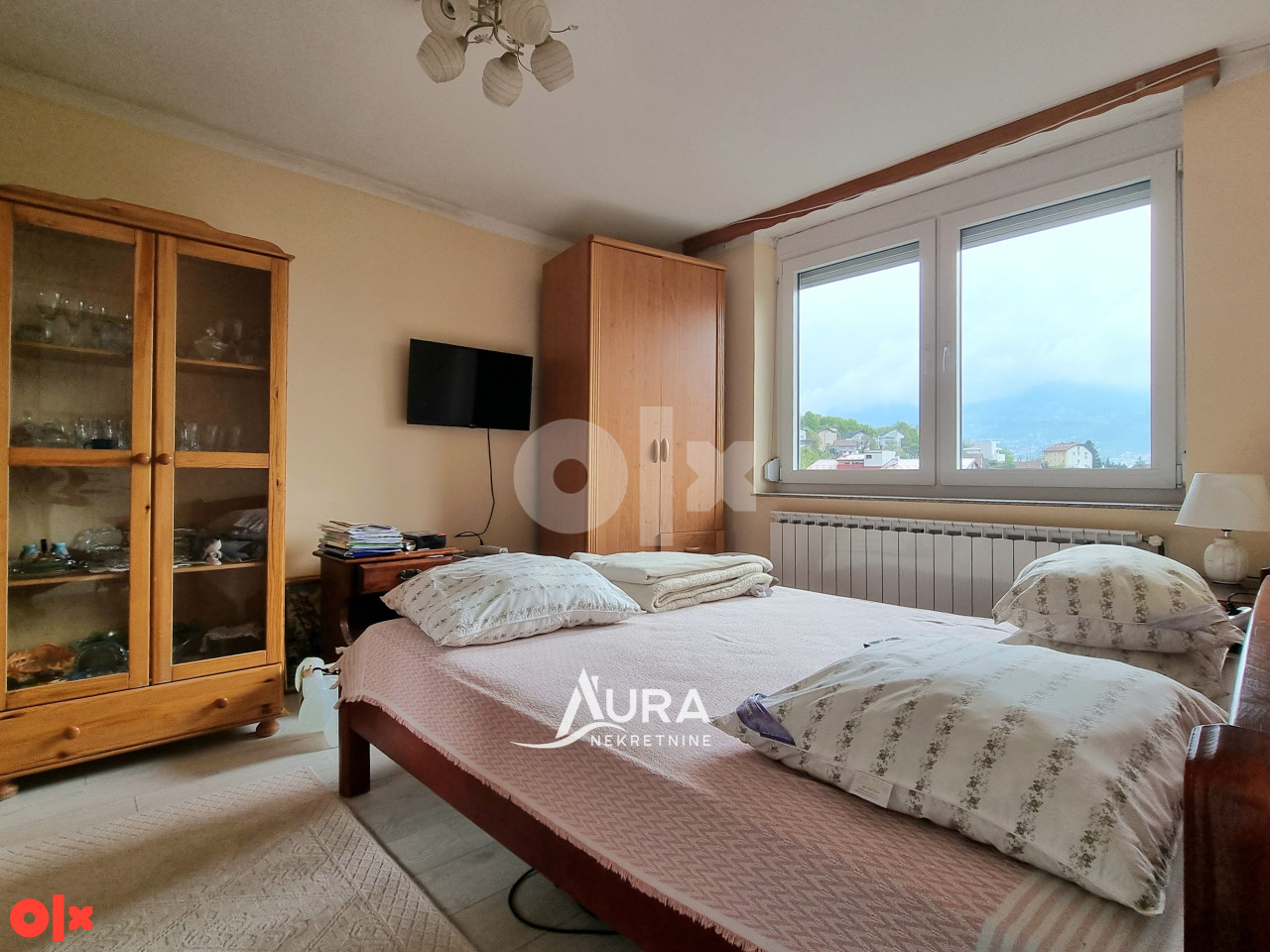 AURA/ Renoviran i namješten stan / Pofalići 12
