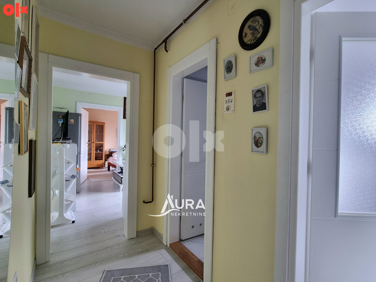 AURA/ Renoviran i namješten stan / Pofalići 18