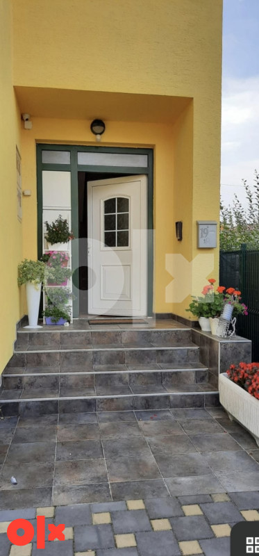 Kuća Sanski Most 300m2 2