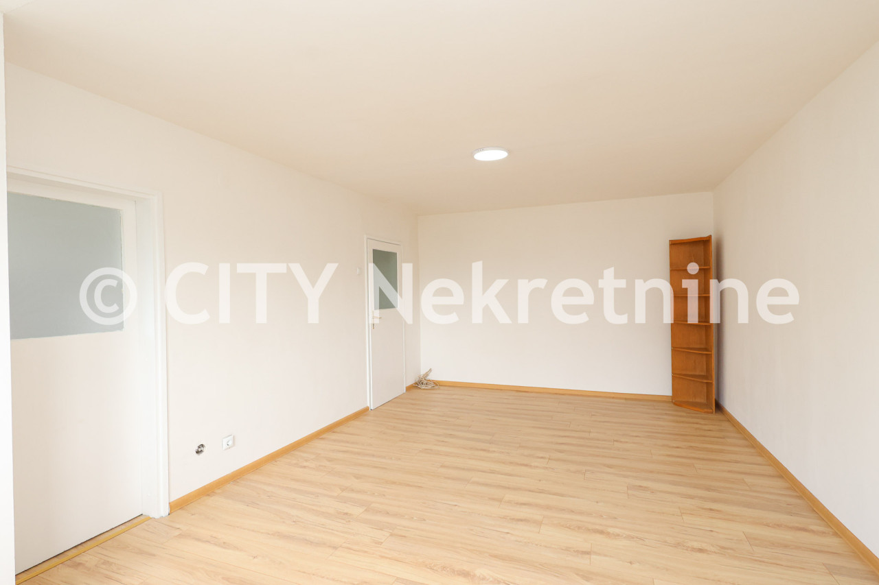Jednosoban nenamješten stan - Novo Sarajevo - Hrasno - 38 m2 3
