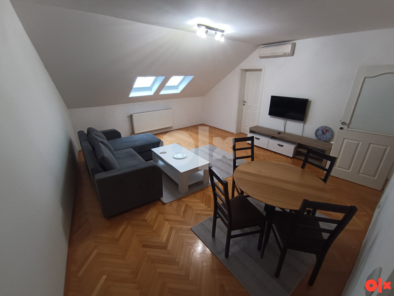 IZDAVANJE STANA - Bijeljina Centar 49m2 2