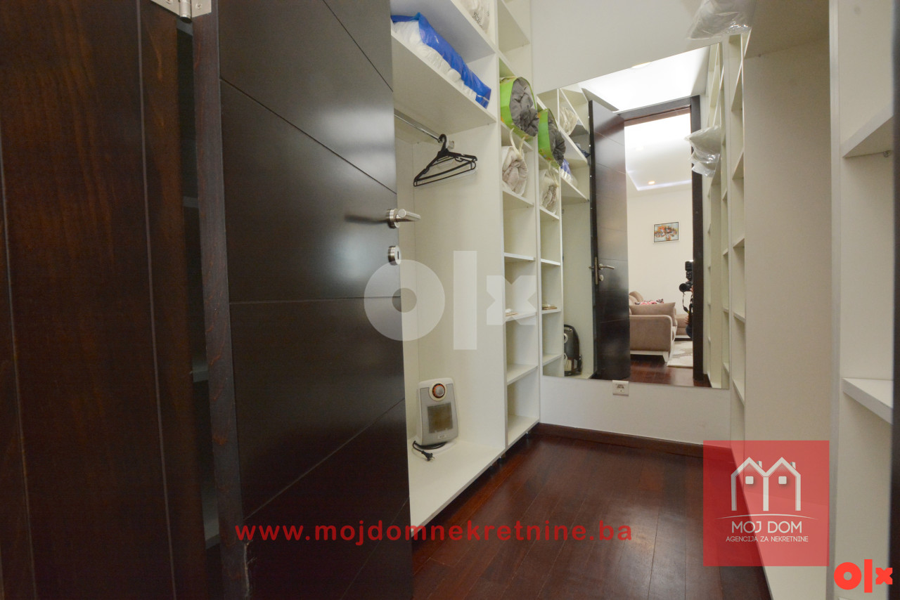 Moderan četverosoban stan 125m2 u Bosmalu 17