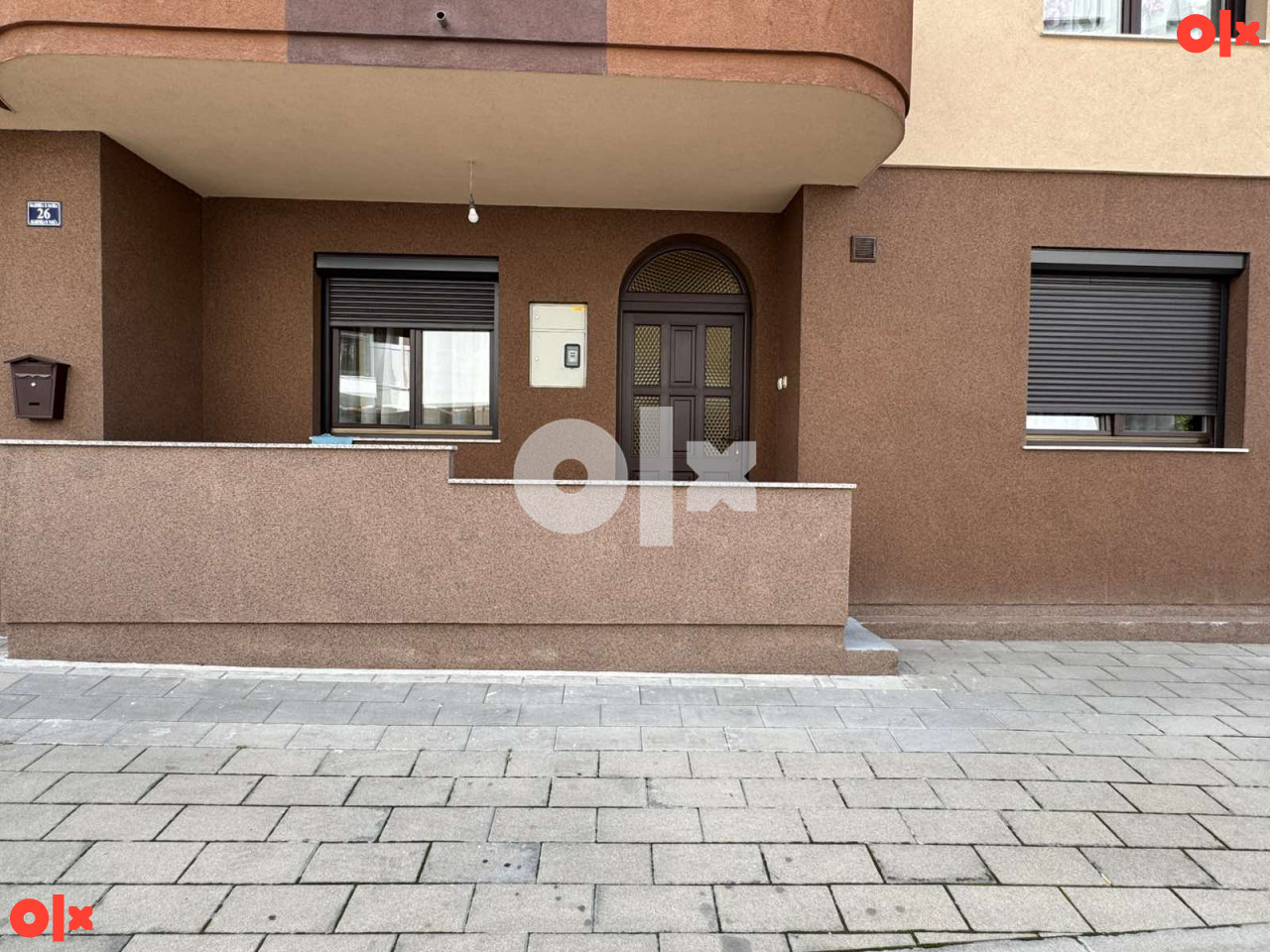 Iznajmljujem stan 40 m2, Režije uarčunate 2