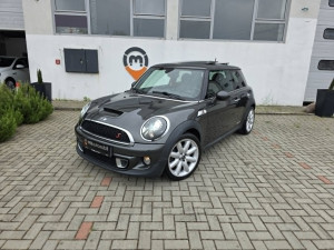 MINI Cooper S JOHN COOPER WORKS 2011