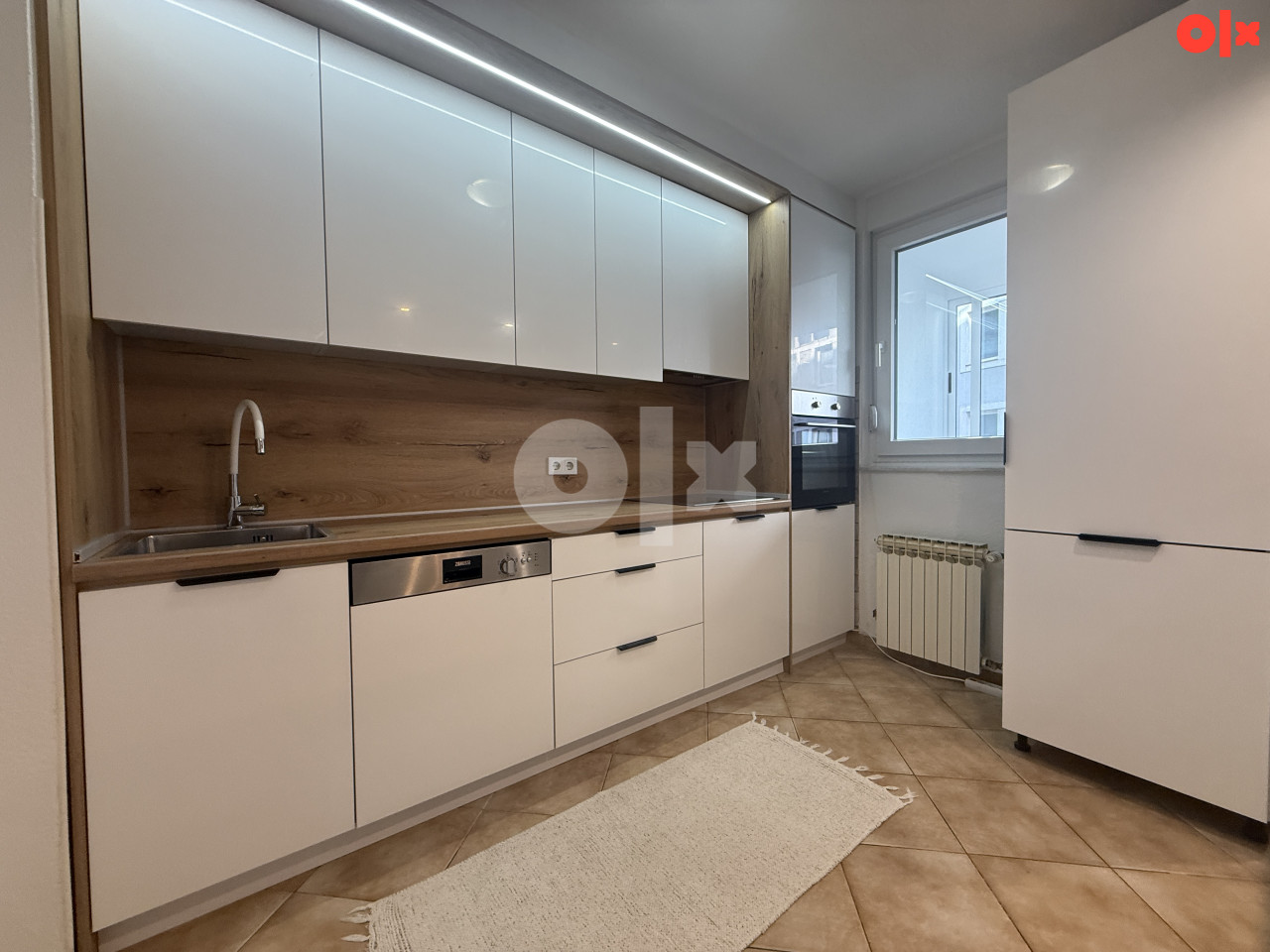 Trosoban stan Novo Sarajevo 81 m2 Kovačići 16