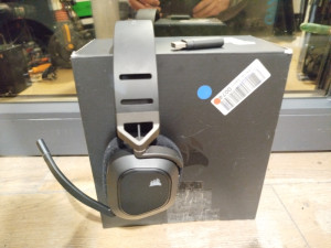 Corsair HS80 Wireless Gaming Headset