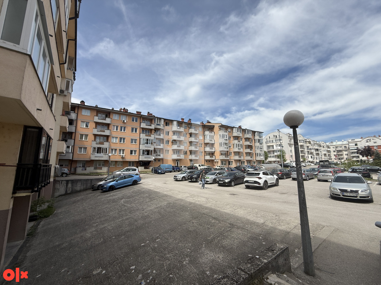 Dvostrano orijentisan trosoban stan Istocno Sarajevo Spasovdanska 6