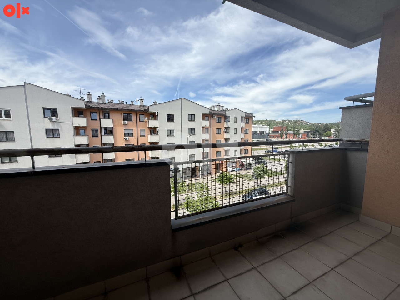 Dvostrano orijentisan trosoban stan Istocno Sarajevo Spasovdanska 23