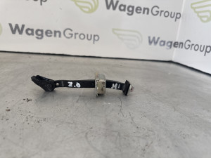 Granicnik vrata zadnji desni Nissan Qashqai J11