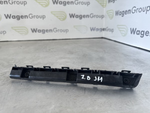 Nosac branika zadnji desni Nissan Qashqai J11