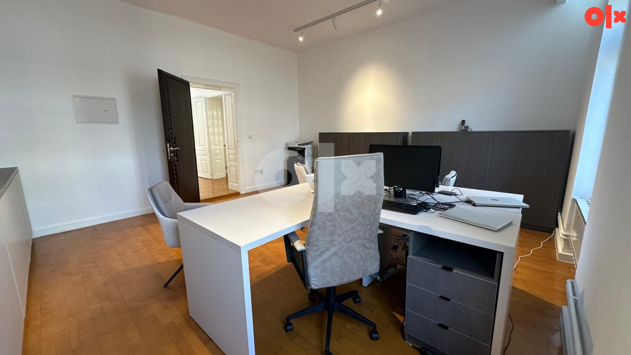 Poslovni prostor 92 m2 + 70 m2 - Sarajevo - Centar - Titova 3