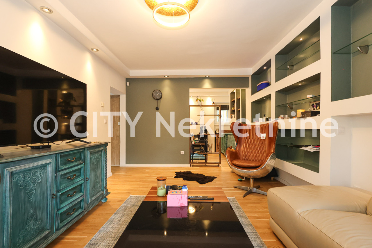 Trosoban adaptiran stan - Centar - Marijin Dvor - 83 m2 (55 m2) photo 5
