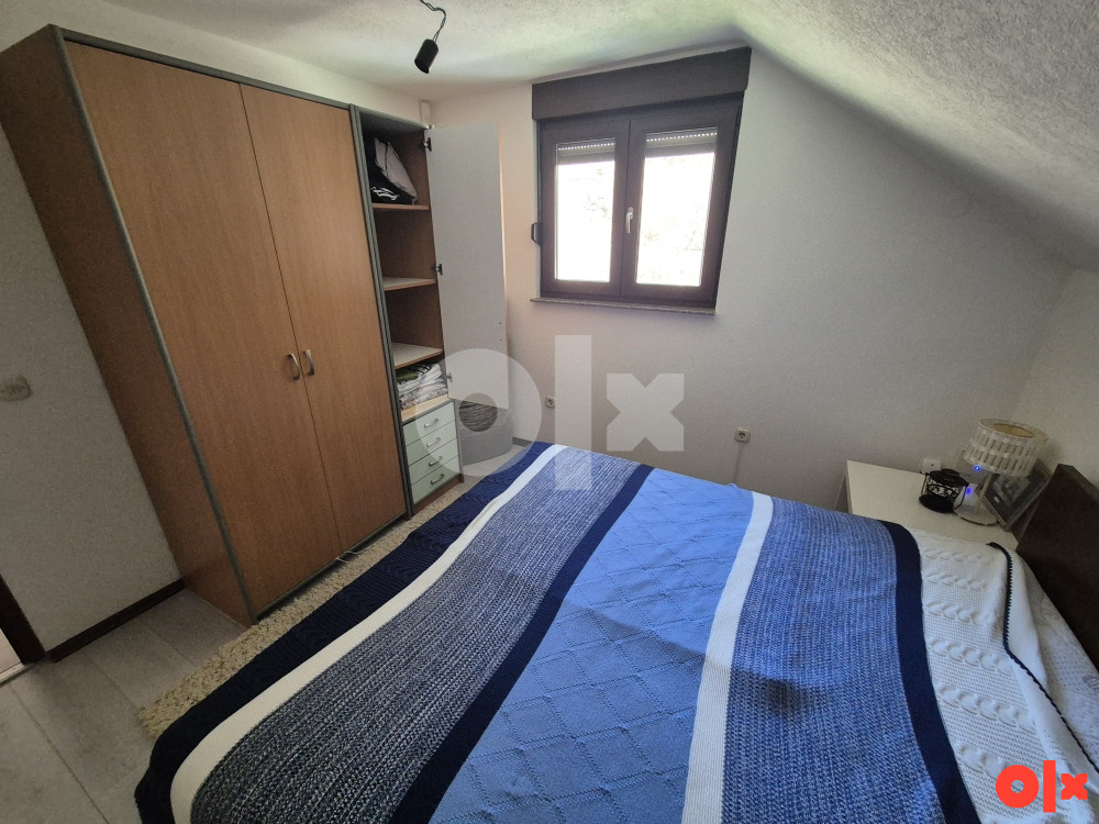 Vikendica sa zemljištem, 108 m2, 3000 m2, Prača 13