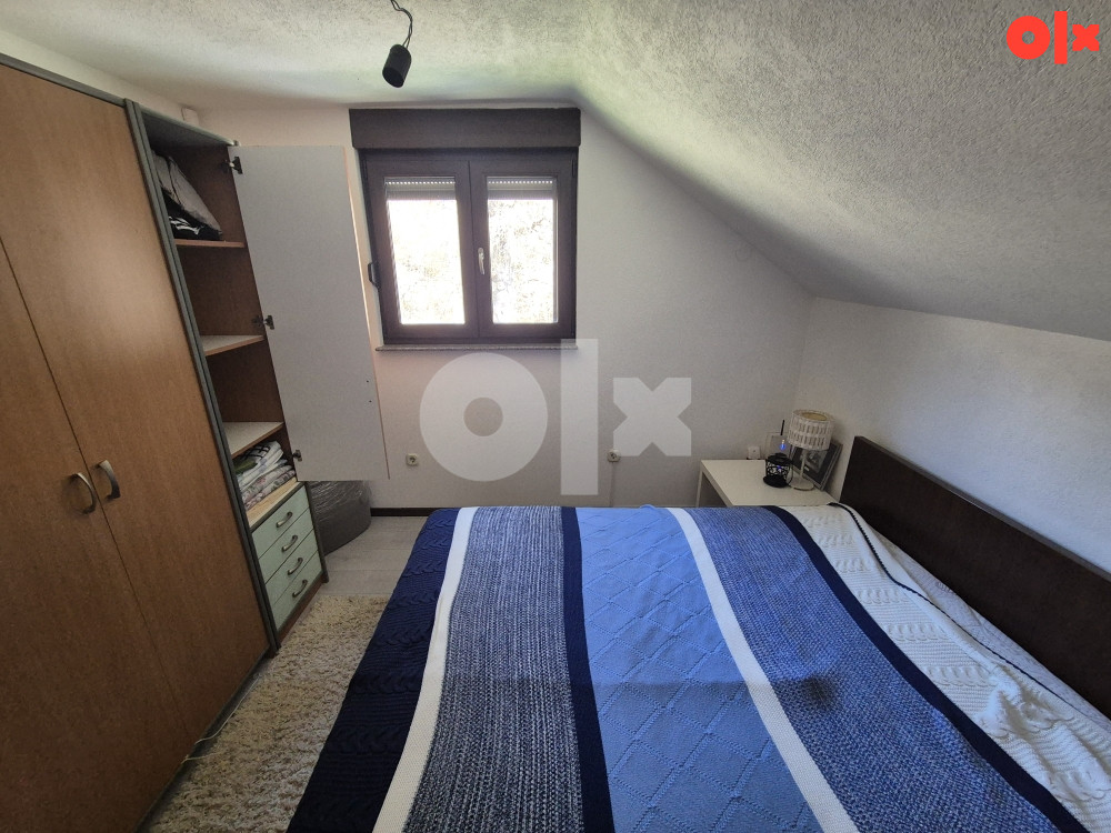 Vikendica sa zemljištem, 108 m2, 3000 m2, Prača 12