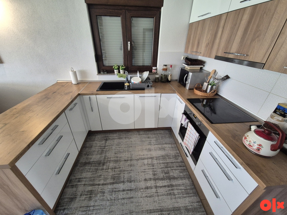 Vikendica sa zemljištem, 108 m2, 3000 m2, Prača 8