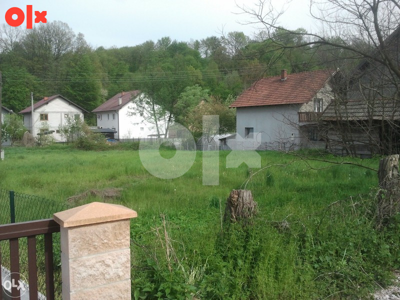 Zemljište Lukavac 1057m2 3