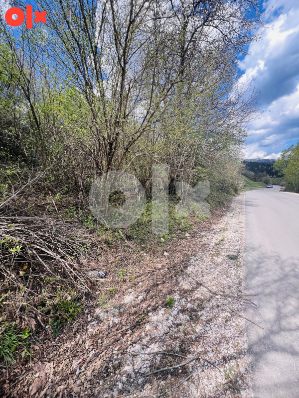 Zemljište Podvitez, Pale 1060m2 2
