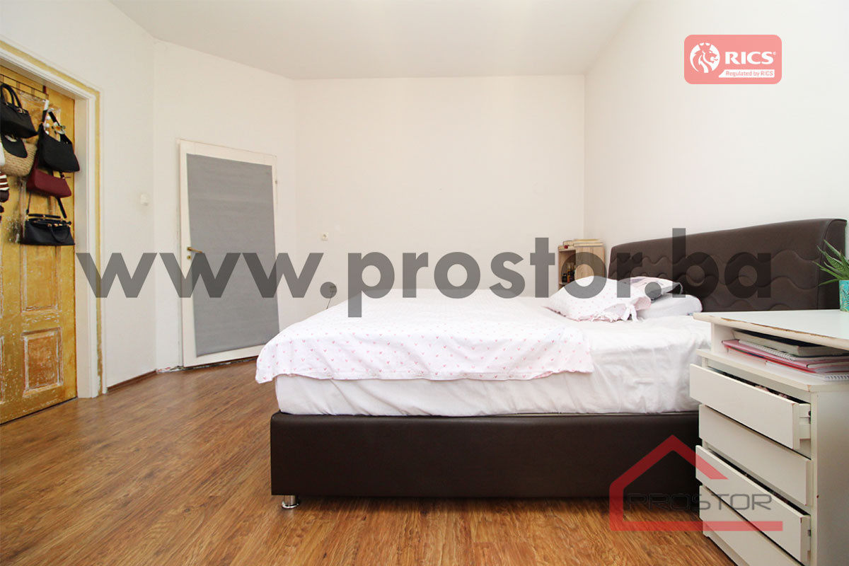 PROSTOR prodaje: Trosoban stan, Baščaršija 10