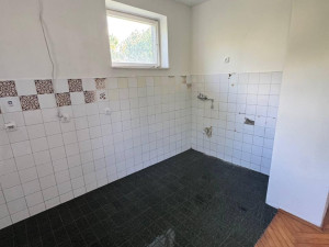 Trosoban stan 80m2 sa garažom, parkingom i ostavom | Nova Varoš photo 5