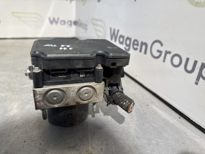 ABS pumpa Nissan Qashqai J11 2015 (fotografija 3)