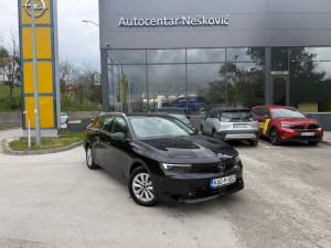 Opel Astra ST 1.2 Turbo 110KS *DEMO*