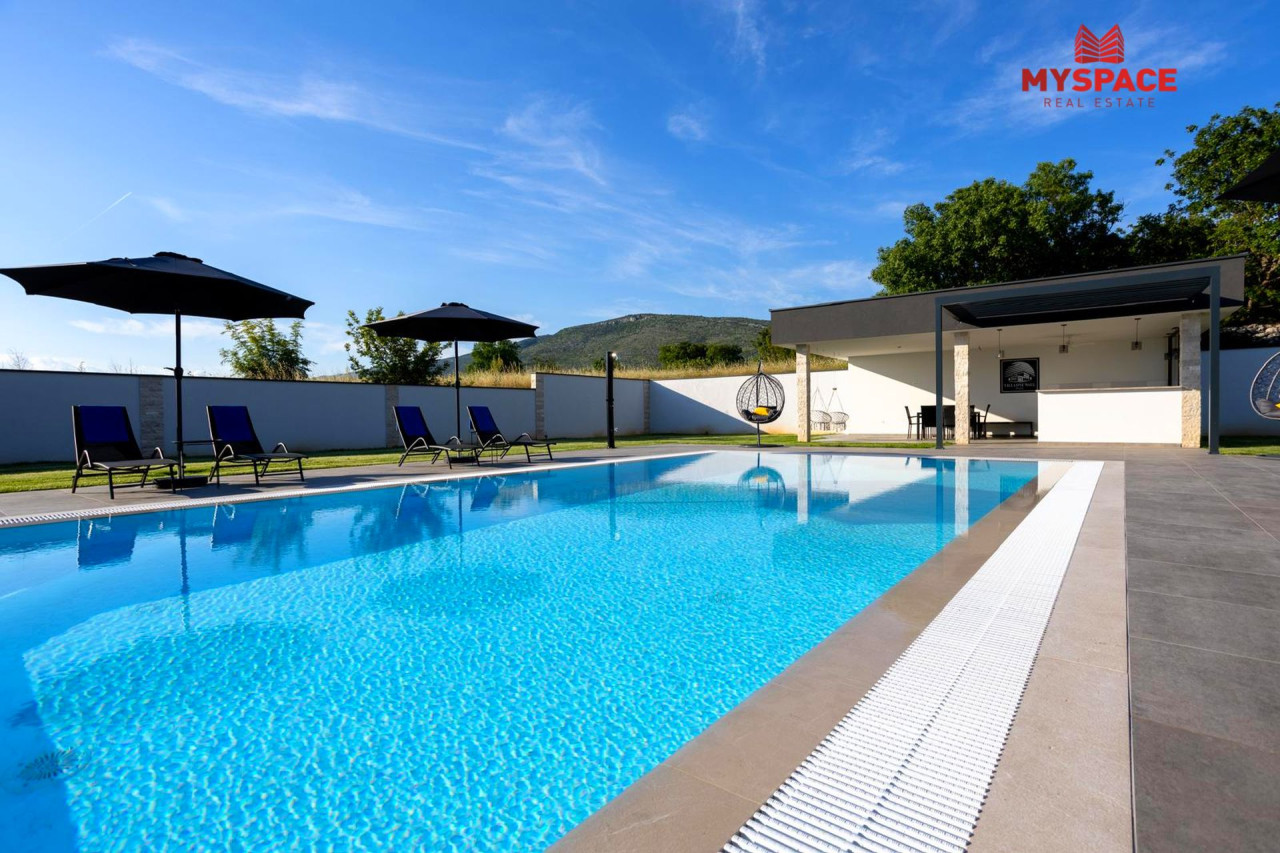 MY SPACE/ LUX Vila sa bazenom/ Blagaj/ 550 m2 3
