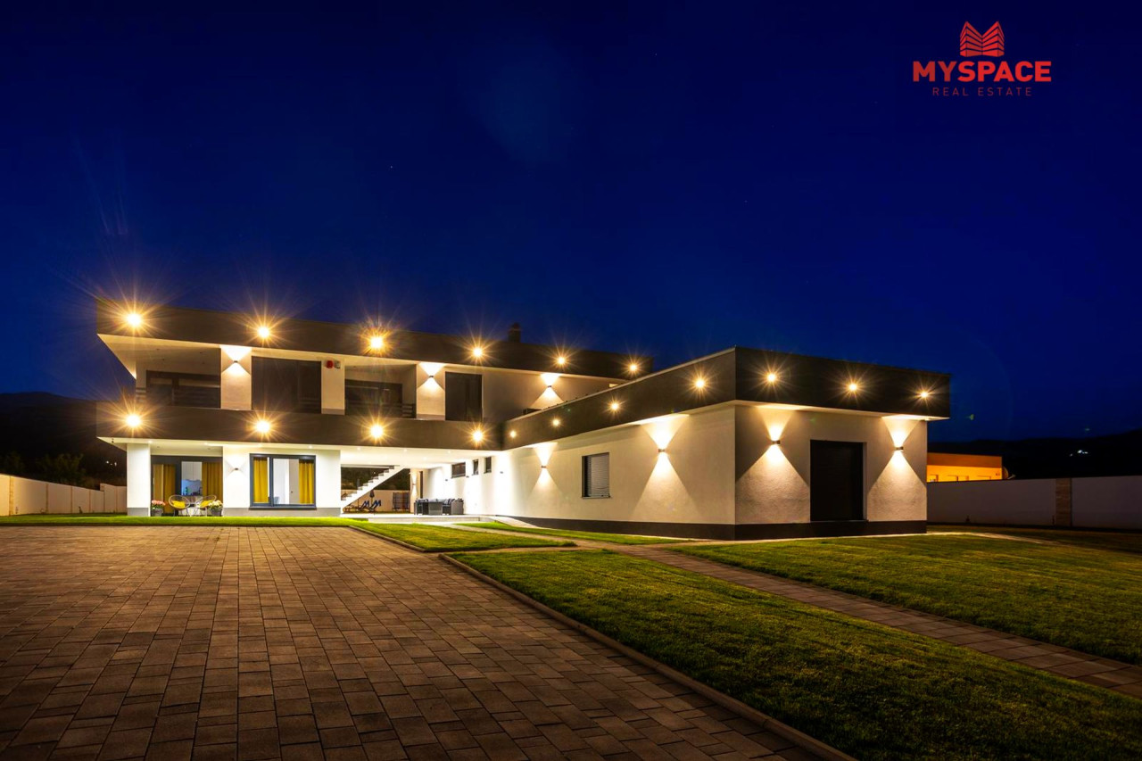 MY SPACE/ LUX Vila sa bazenom/ Blagaj/ 550 m2 8