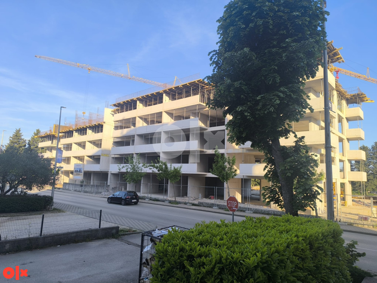 LUKSUZNI PENTHOUSE 106.12m2 HORIZONT PARK - NOVI LJUBUŠKI 9