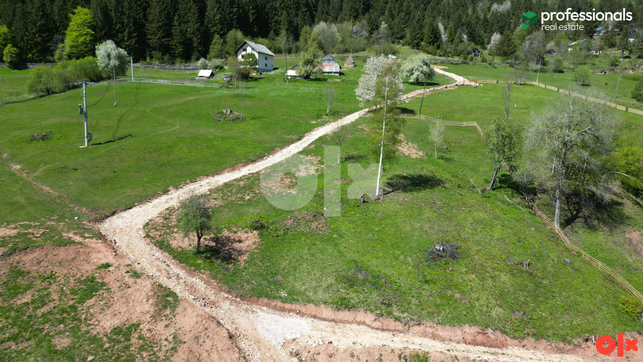 Zemljište Trebević Jasik Pale 2473 m2 3