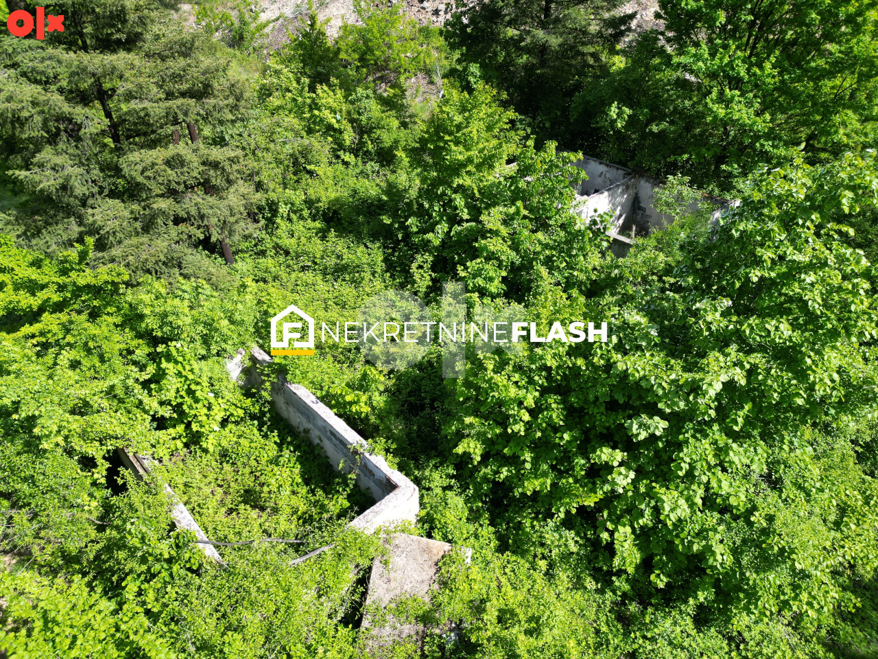 FLASH: Zemljište sa devastiranim objektima - ZENICA - Nemila 10