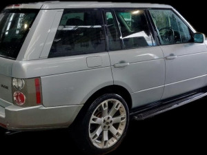 Dijelovi v8 wagen Land Rover Range Rover 2007 (fotografija 2)