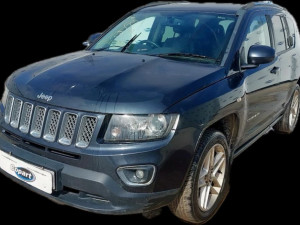 Motor wagen Jeep Compass 2014