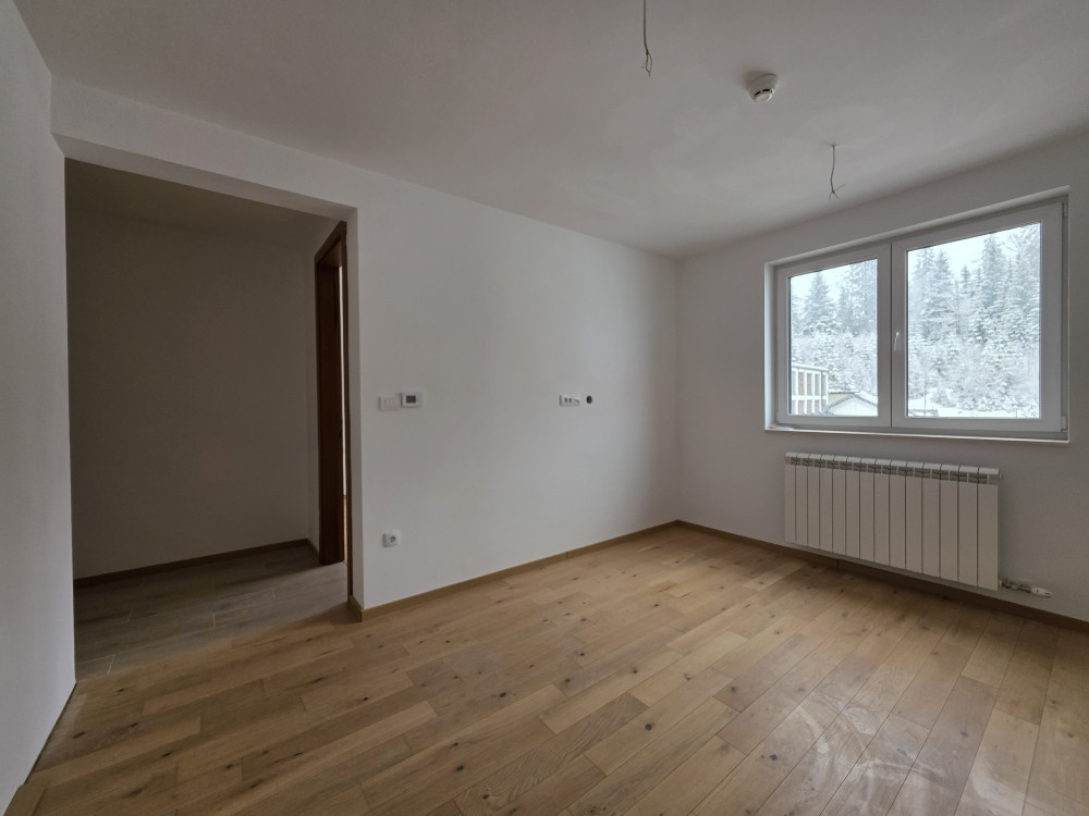 Prodaja manji dvosoban apartman Jahorina 4