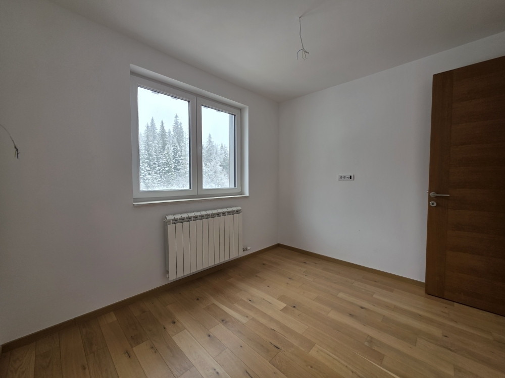 Prodaja manji dvosoban apartman Jahorina 7