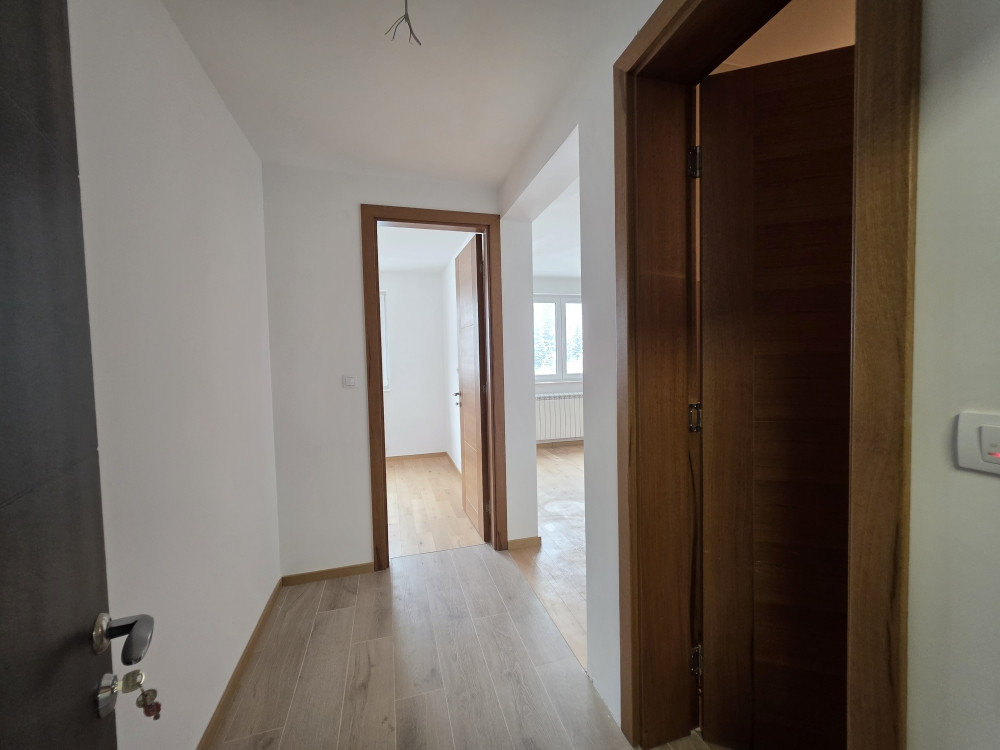 Prodaja manji dvosoban apartman Jahorina 6