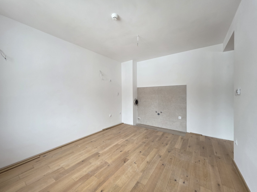 Prodaja manji dvosoban apartman Jahorina 11