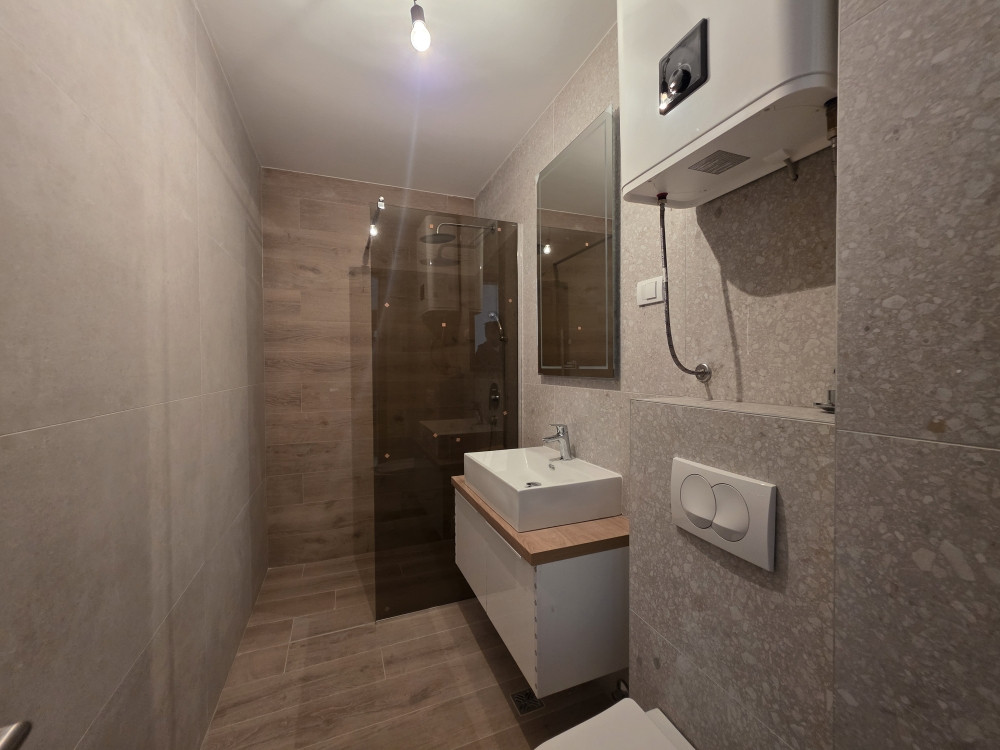 Prodaja manji dvosoban apartman Jahorina 12
