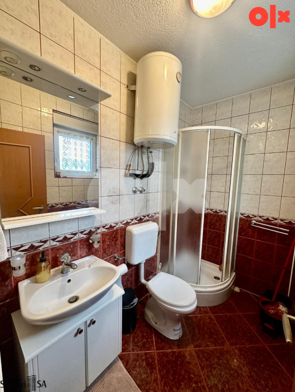 Kuća sa garažom-Ilidža 6
