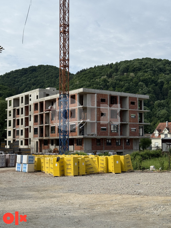 Prodajem manji stan-Hisete-45 m2