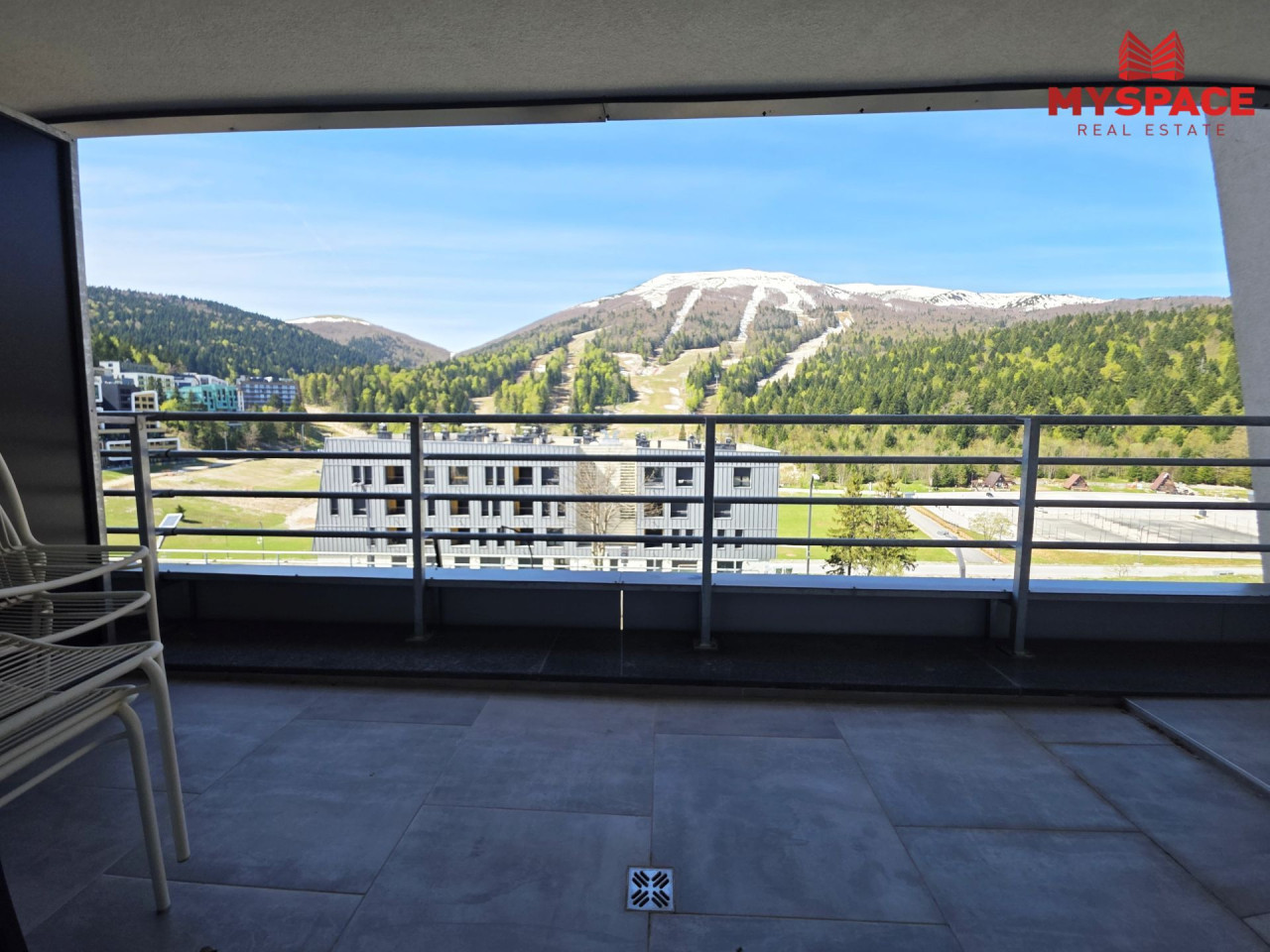 MY SPACE/ Apartman sa garazom/ Bjelasnica/ NOVOGRADNJA/ 70 m2 10
