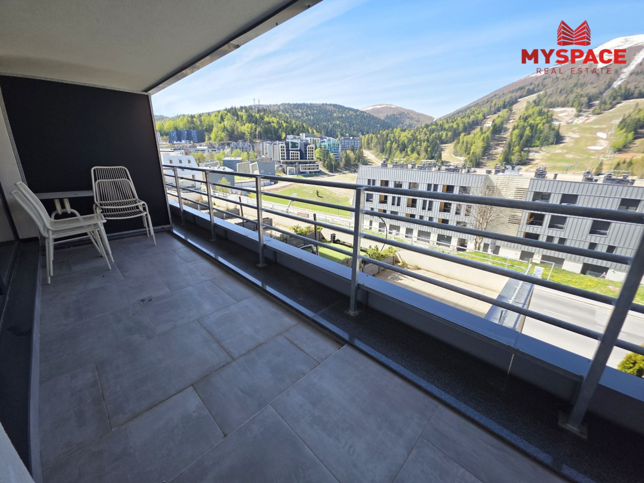 MY SPACE/ Apartman sa garazom/ Bjelasnica/ NOVOGRADNJA/ 70 m2 11