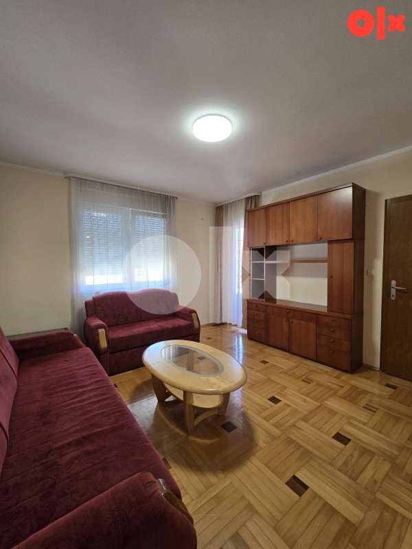 Dvosoban stan 52m2 - Centar 3