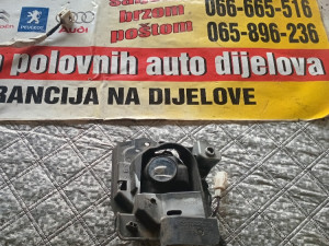 Maglenka desna mazda cx5 1143811042 md1928