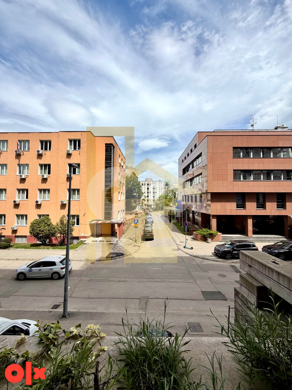 PRESTIŽAN Trosoban stan, spoj luksuza i komfora 22