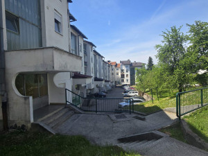 NAMJEŠTEN četverosoban stan 83m2 STARČEVICA Banja Luka photo 3