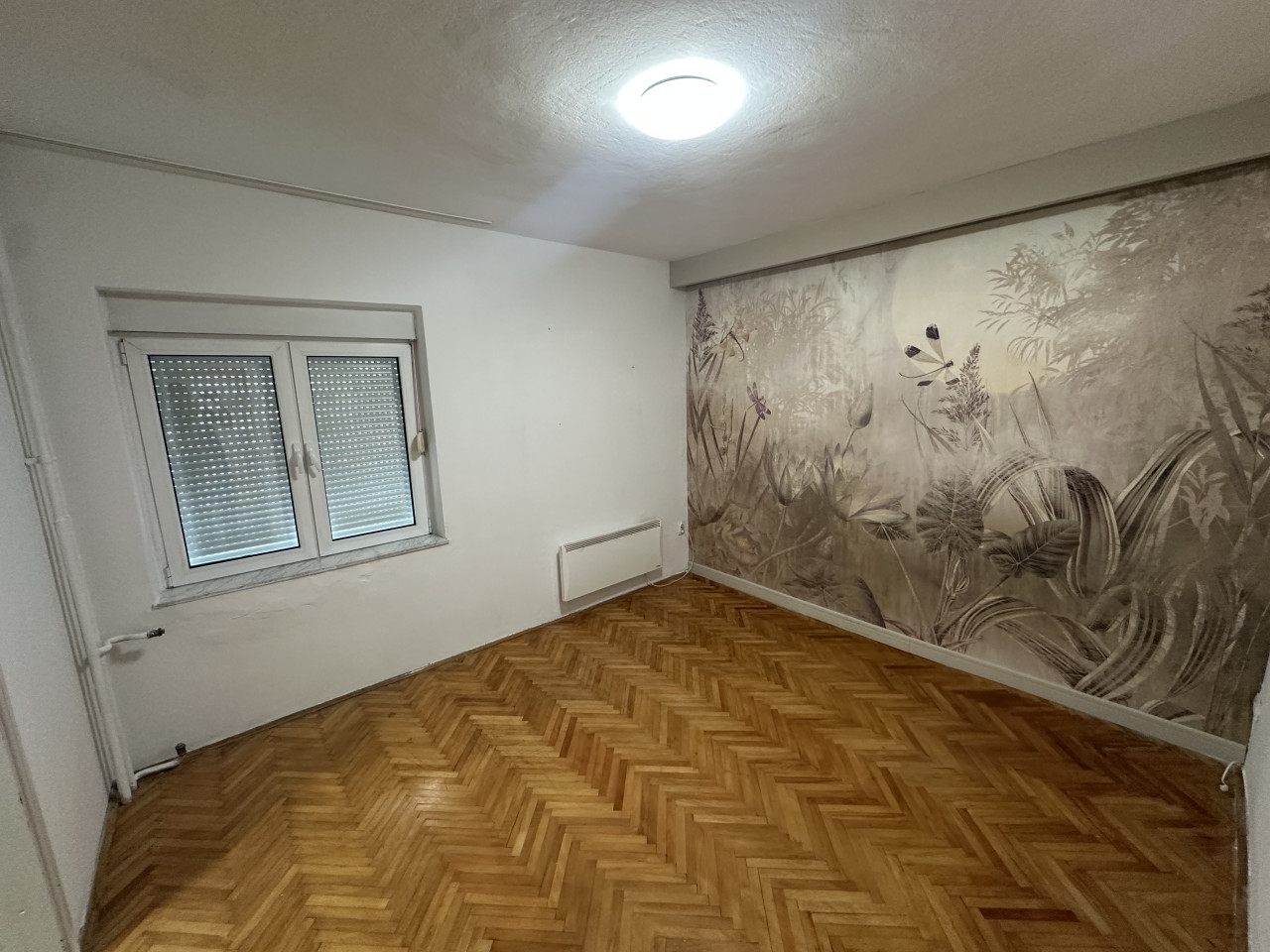 Trosoban stan u strogom centru - 75 m2 14