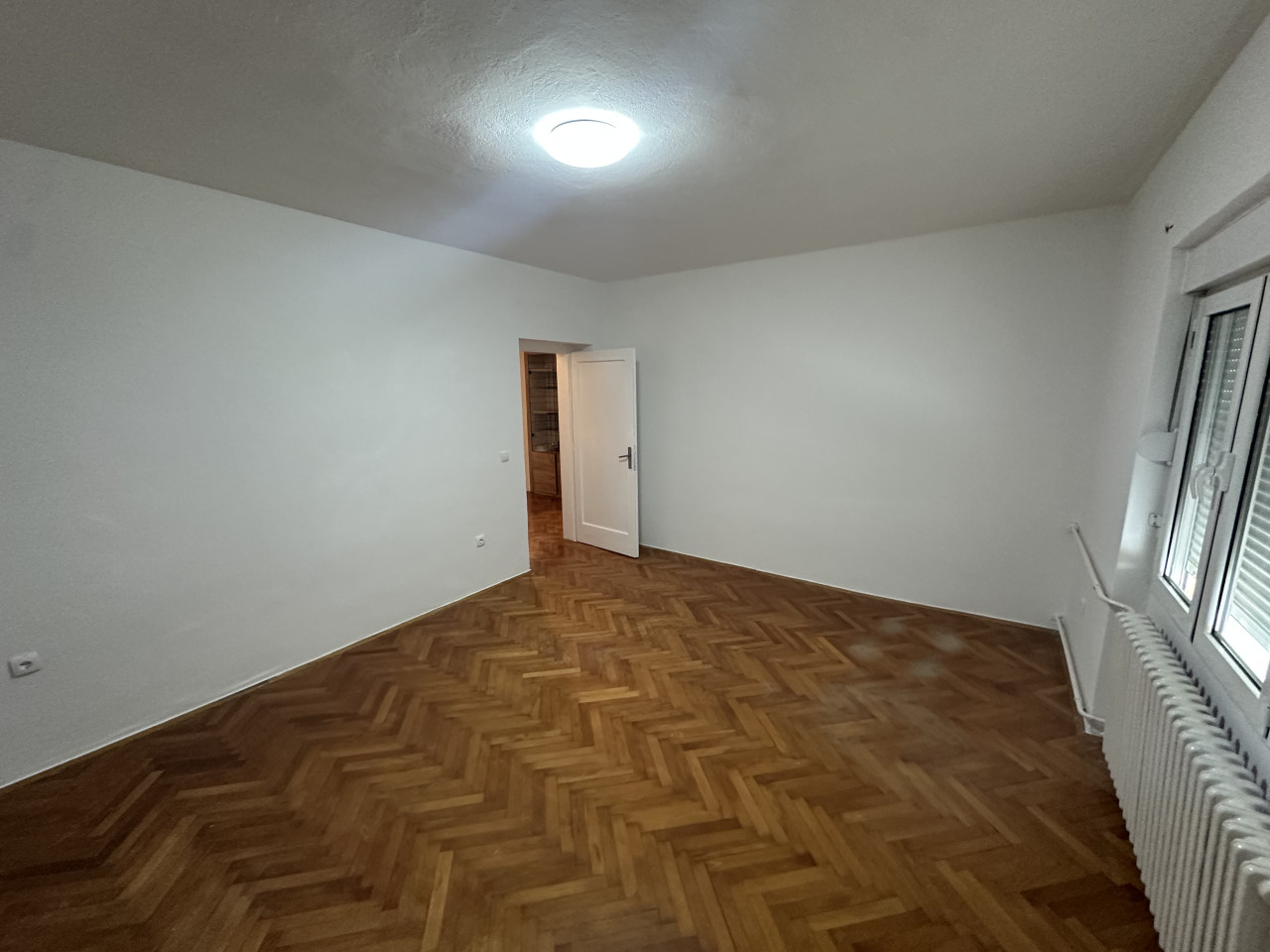 Trosoban stan u strogom centru - 75 m2 16
