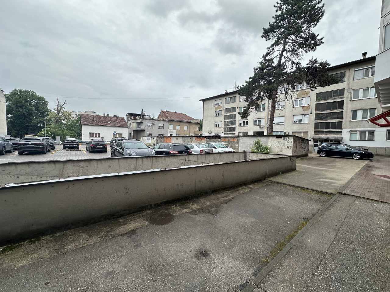 Trosoban stan u strogom centru - 75 m2 33