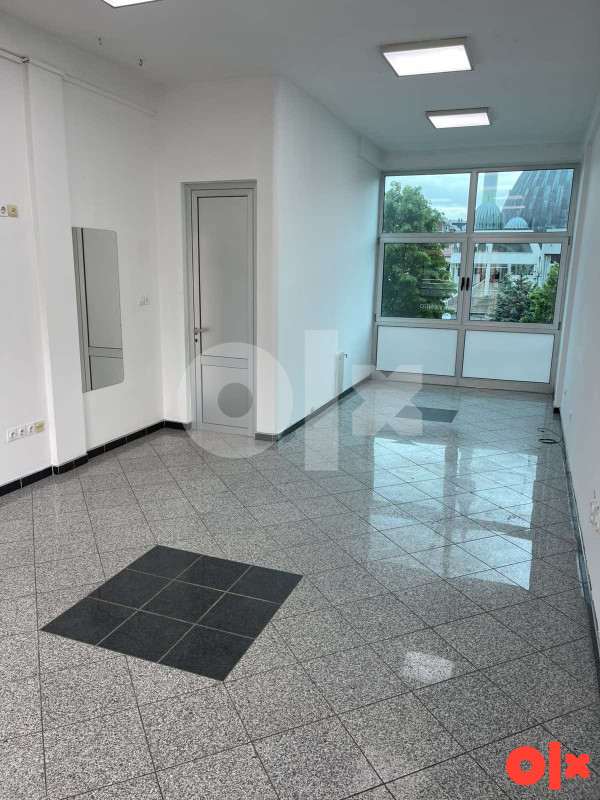 Poslovni prostor Živinice 2